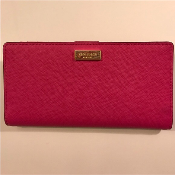 New Kate Spade - Picture 1 of 5